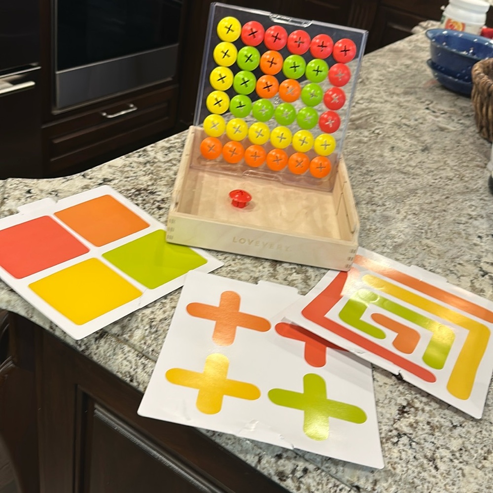 Lovevery Mosaic Button Board Montessori Fine Motor Skills Toddler Age 22-24 mths